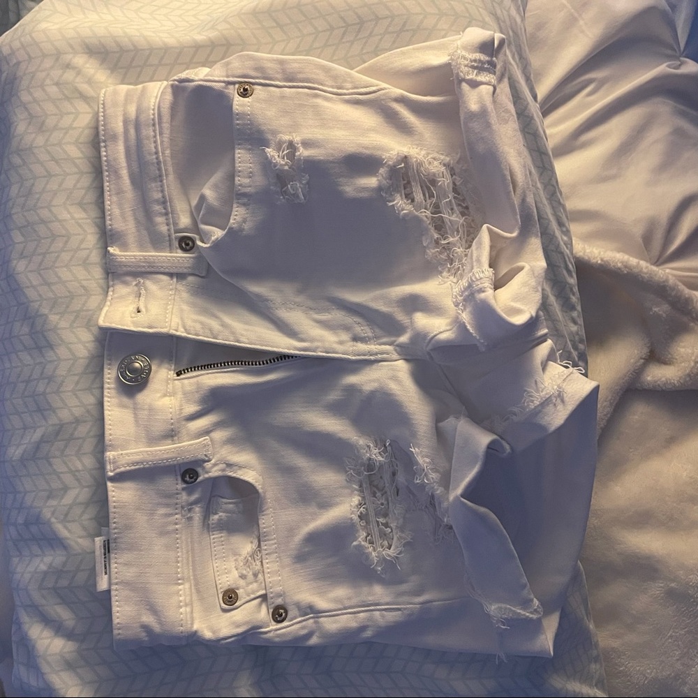 White American eagle jean shorts